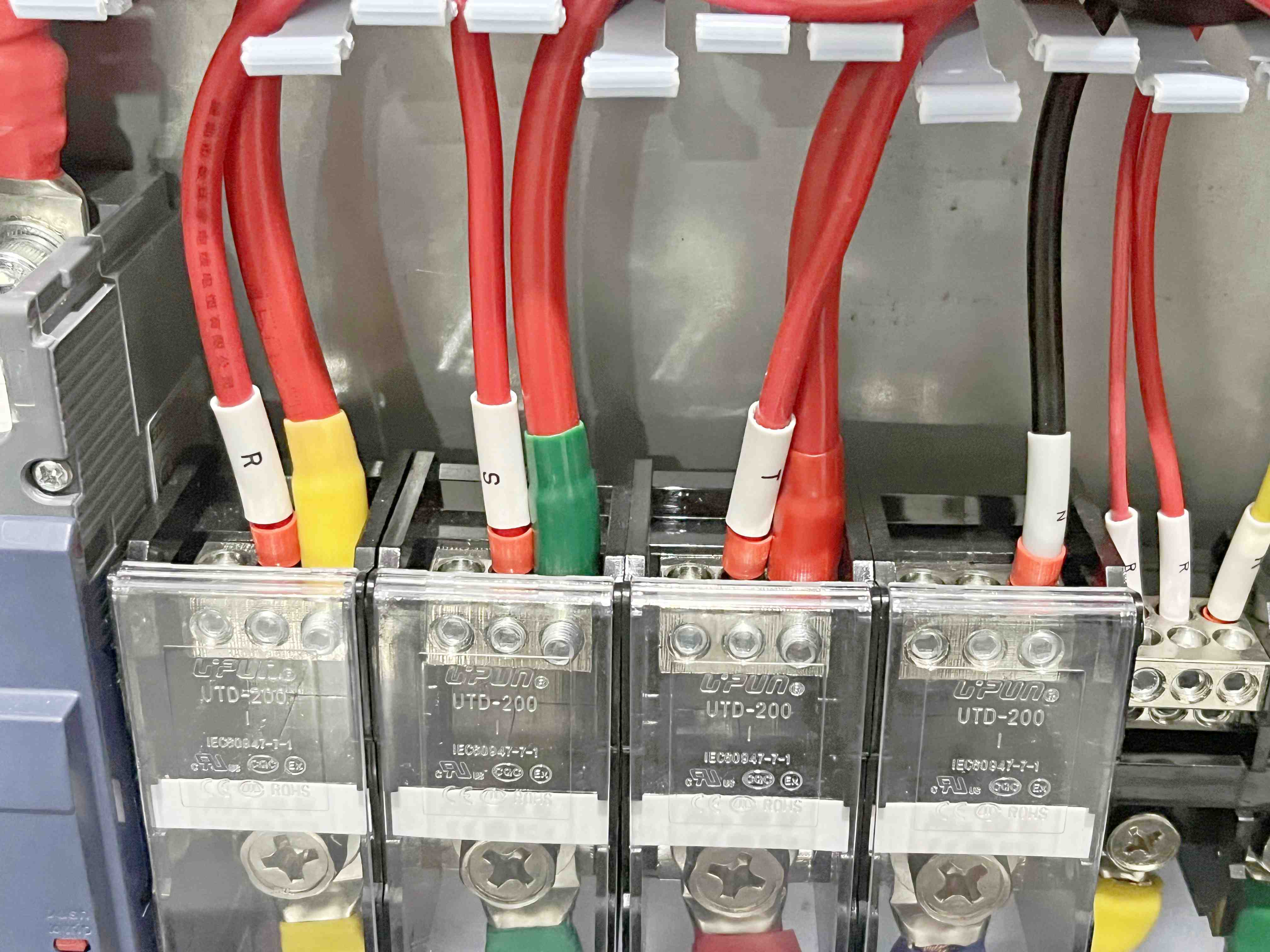 电气控制柜的颜色标准(图2)